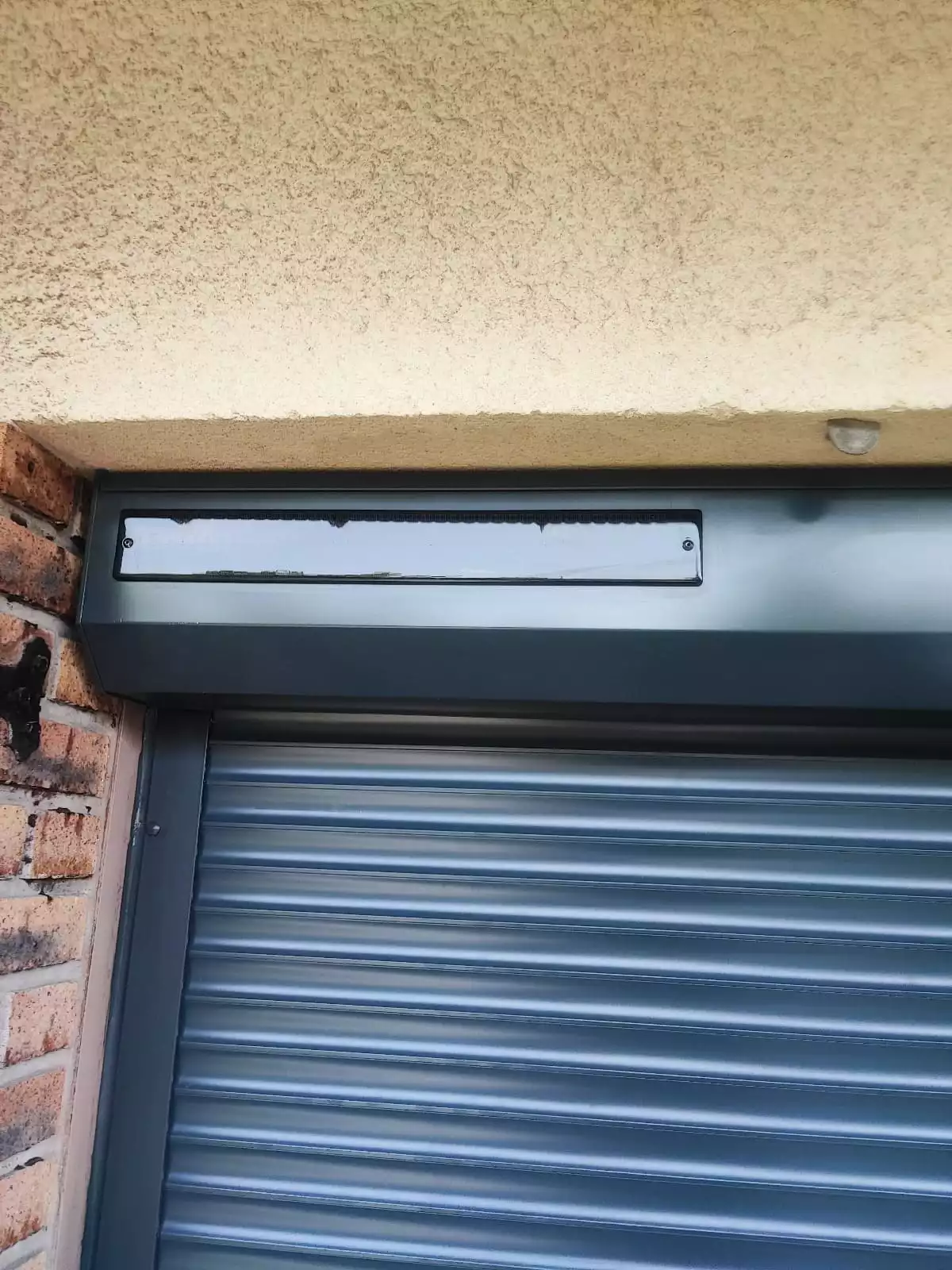 Installation portail coulissant motorisé, portillon, clôture aluminium - 002 - OUVERTIS - Neuilly-Plaisance